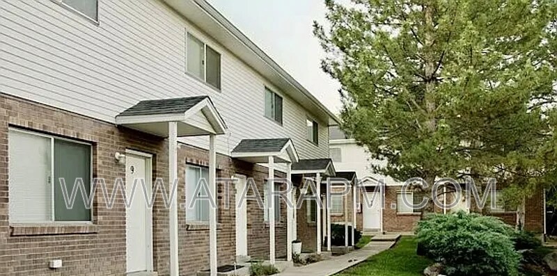 4247 S Hwy 89 in North Salt Lake, UT - Building Photo