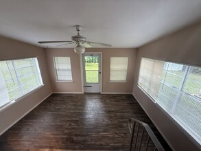 525 N Webb Ave in Ada, OK - Building Photo - Building Photo