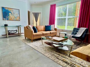 8842 Villa View Cir in Orlando, FL - Building Photo - Building Photo