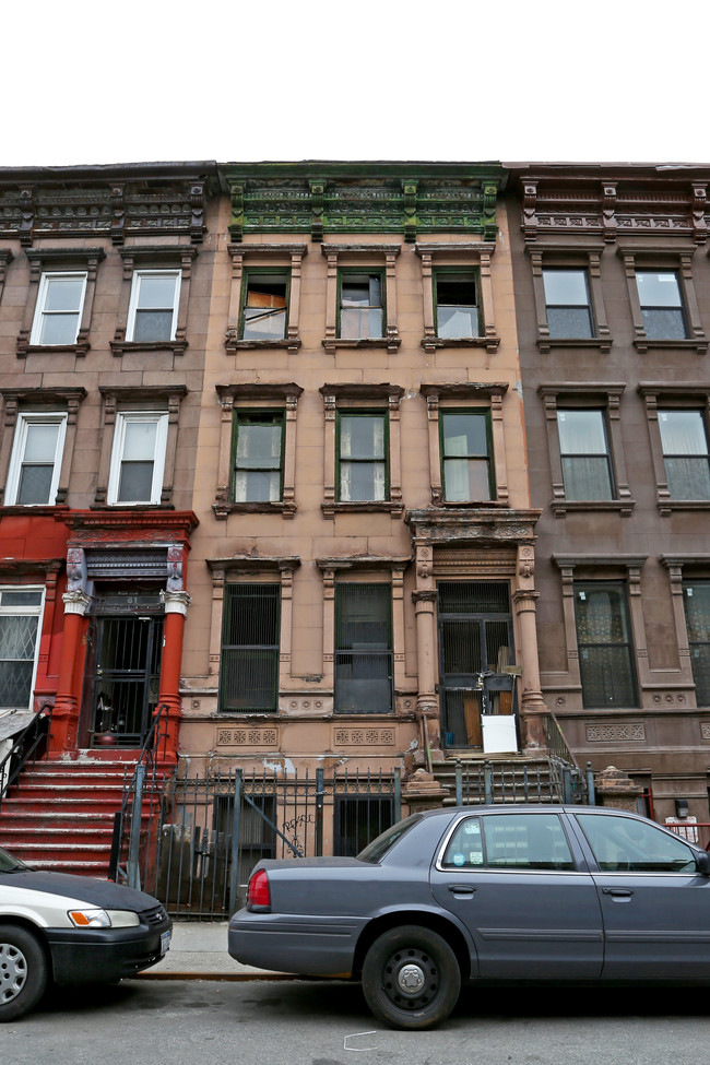 79 W 118th St in New York, NY - Foto de edificio - Building Photo