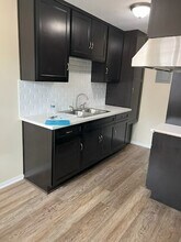 2570 Southern Ave, Unit #D in South Gate, CA - Building Photo - Building Photo