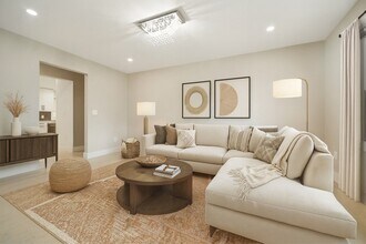 134 Hillside Ave in Livingston, NJ - Building Photo - Building Photo