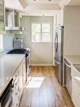 La Ventana in West Hollywood, CA - Building Photo - Building Photo