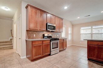 6131 Moran Crest Dr in Spring, TX - Building Photo - Building Photo