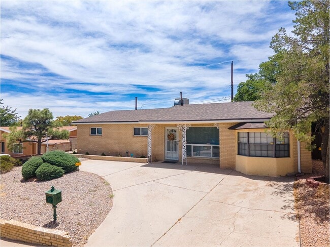 property at 3904 Avalon Rd NW
