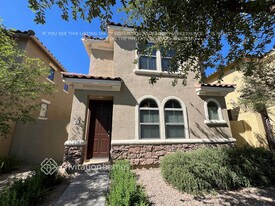 451 S Hawes Rd in Mesa, AZ - Building Photo