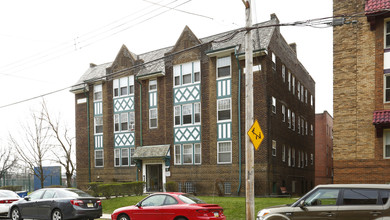 Cambridge in Pittsburgh, PA - Building Photo - Building Photo