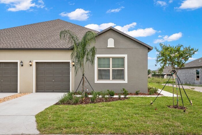 13423 Crest Lake Dr in Hudson, FL - Building Photo