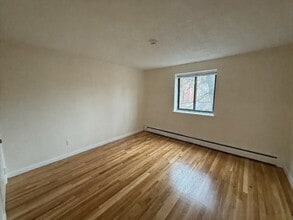 112 Dustin St, Unit 22 in Boston, MA - Building Photo - Building Photo