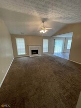 100 Oak Hill Dr in Covington, GA - Building Photo - Building Photo