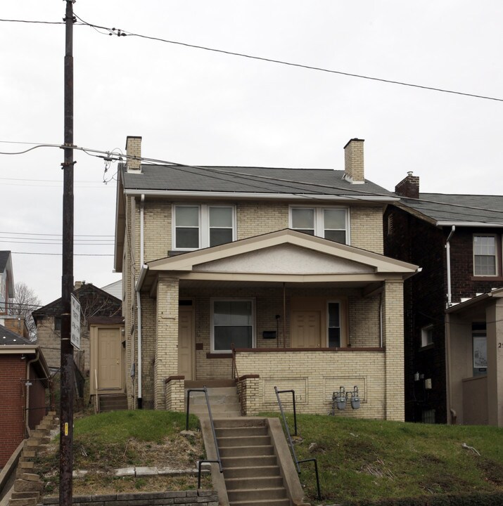 2946 W Liberty Ave in Pittsburgh, PA - Foto de edificio
