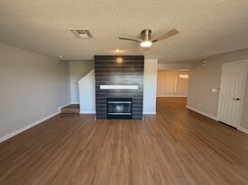 1849 Valley Ridge Loop in Clermont, FL - Building Photo