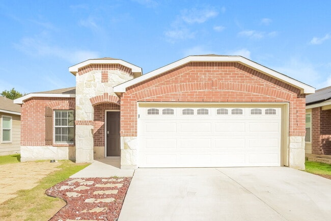 8963 Oakwood Park
