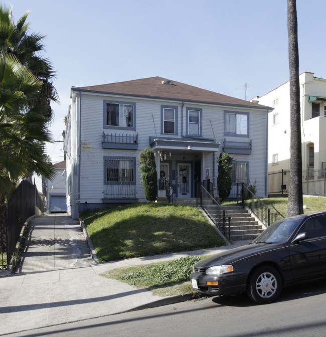 121-123 1/2 N Berendo St in Los Angeles, CA - Building Photo - Building Photo