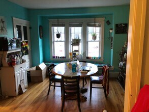 18 Carver St in Worcester, MA - Building Photo - Building Photo