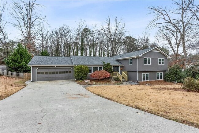 1164 Fairfield Drive in Marietta, GA - Building Photo - Building Photo