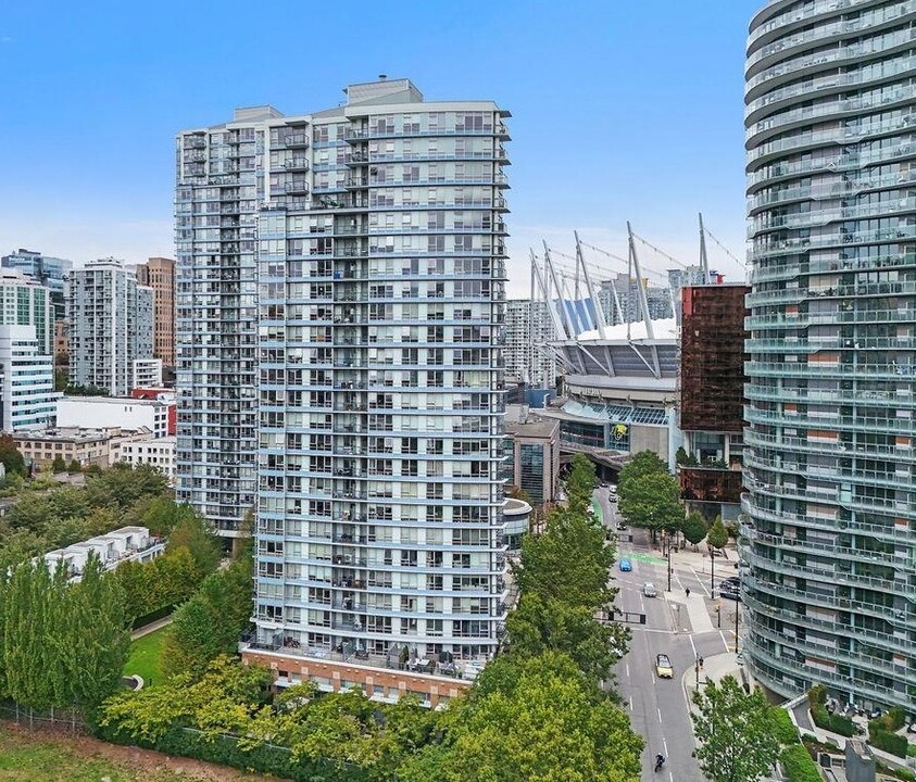 939 Expo Blvd in Vancouver, BC - Building Photo