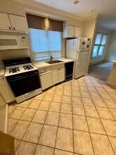 89 Glen Cove Ave in Glen Cove, NY - Building Photo - Building Photo