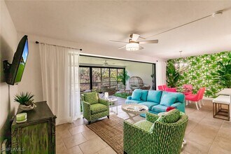 22 Cypress View Dr in Naples, FL - Building Photo - Building Photo