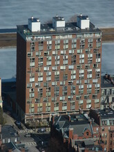 330 Beacon St in Boston, MA - Foto de edificio - Building Photo