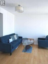 763 Bay St. in Toronto, ON - Building Photo - Building Photo