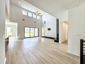 2300 Sondrio Bnd in Leander, TX - Building Photo - Building Photo