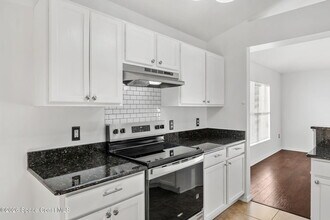 4426 Four Lakes Dr in Melbourne, FL - Building Photo - Building Photo