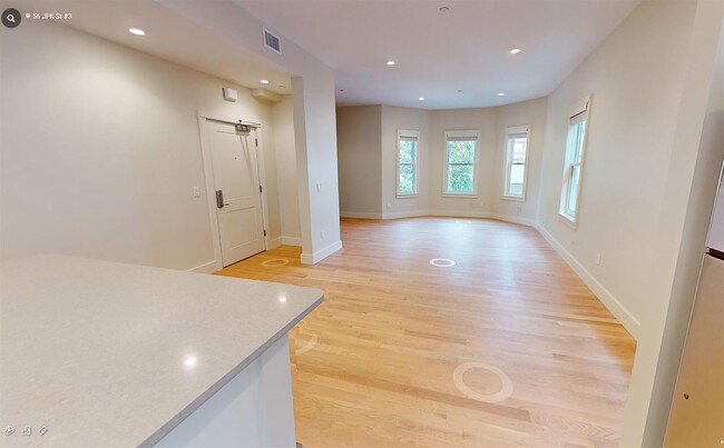 56 JFK St, Unit 4 in Cambridge, MA - Building Photo - Building Photo