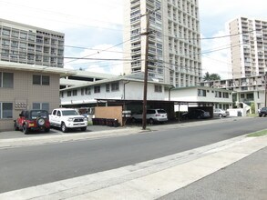 534 Lauiki St in Honolulu, HI - Foto de edificio - Building Photo