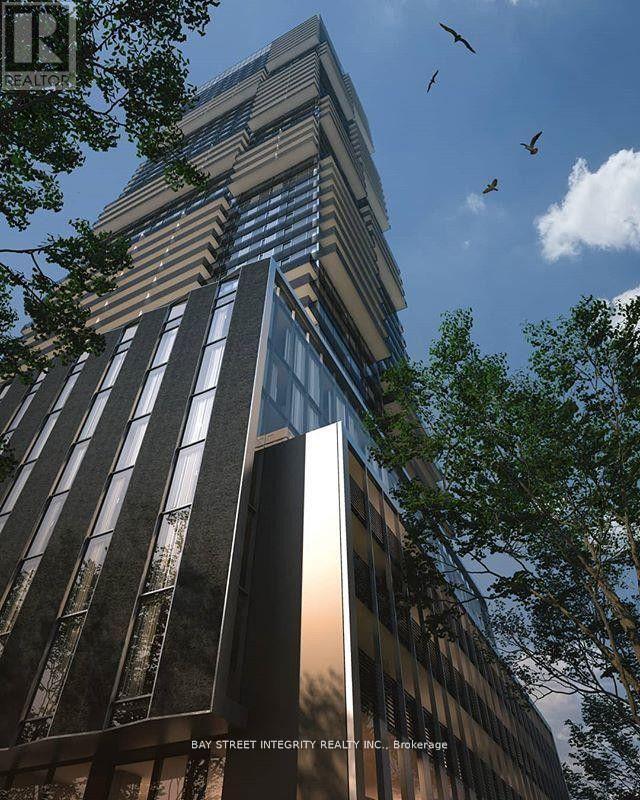 55 Charles St E in Toronto, ON - Building Photo - Building Photo