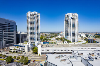 Towers of Channelside in Tampa, FL - Building Photo - Building Photo