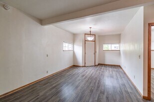 902 Avon St in La crosse, WI - Building Photo