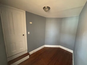 1011 Swede St in Norristown, PA - Building Photo - Building Photo