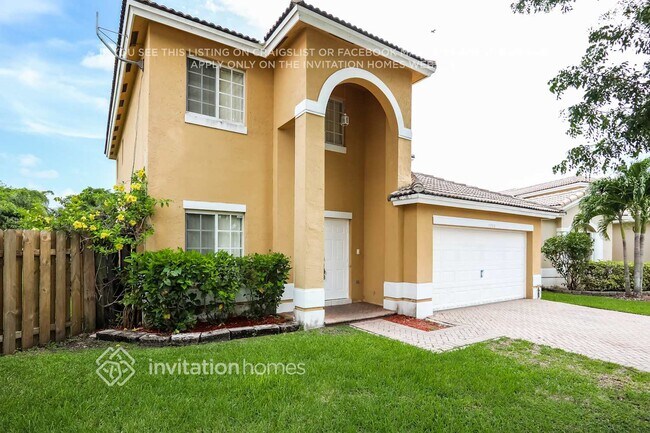 15510 SW 143rd Terrace in Miami, FL - Building Photo - Building Photo