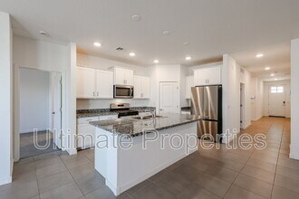 14466 W Hackamore Dr in Sun City West, AZ - Building Photo - Building Photo
