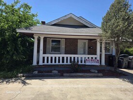 1102 S Western St, Unit A in Amarillo, TX - Building Photo