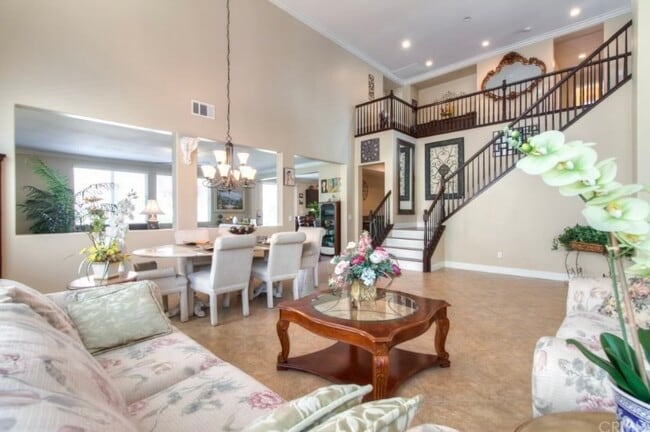 property at 14925 Shoreham St