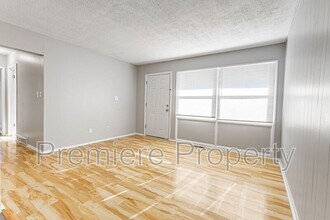 7600 E 50th St in Kansas City, MO - Building Photo - Building Photo