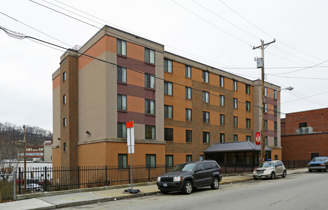 Sto-Rox Plaza in Mckees Rocks, PA - Building Photo