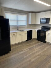 1112 Cayuga St in Winston-Salem, NC - Building Photo - Building Photo