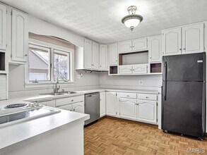 33 Vanderbilt Pl in O'Fallon, IL - Building Photo - Building Photo