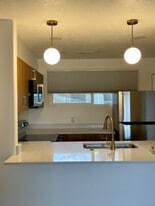 7327 Springcrest Ct in Midvale, UT - Building Photo