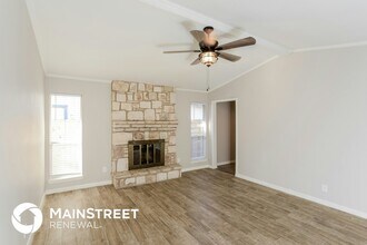 2923 Black River Ln in San Antonio, TX - Foto de edificio - Building Photo