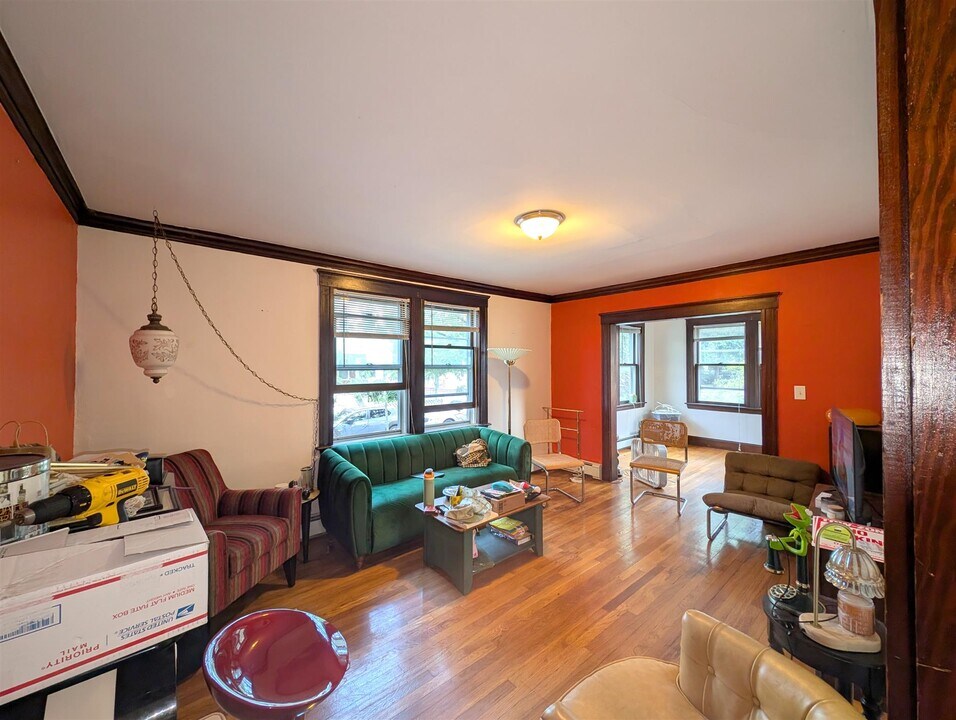 50 Foskett St in Somerville, MA - Foto de edificio