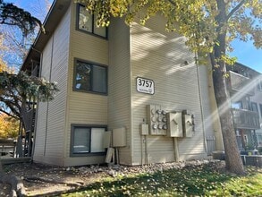 3757 S Gekeler Ln, Unit 191 in Boise, ID - Foto de edificio - Building Photo