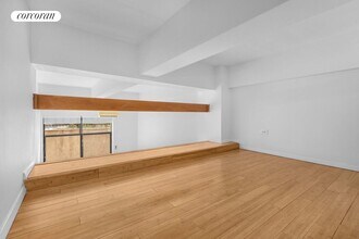 352 E 62nd St in New York, NY - Building Photo - Building Photo