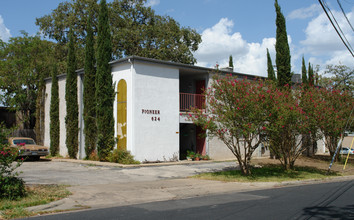 Pioneer Apartments in Austin, TX - Building Photo - Building Photo