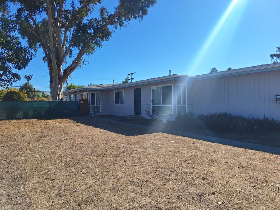 4039 Clairemont Mesa Blvd in San Diego, CA - Building Photo