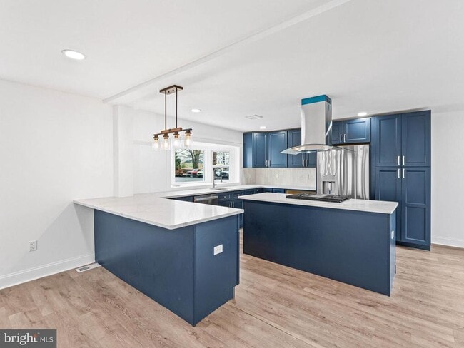 property at 15 W Main St