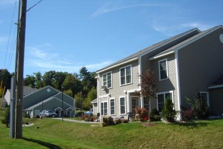 Ossipee Village Apartments in Center Ossipee, NH - Building Photo